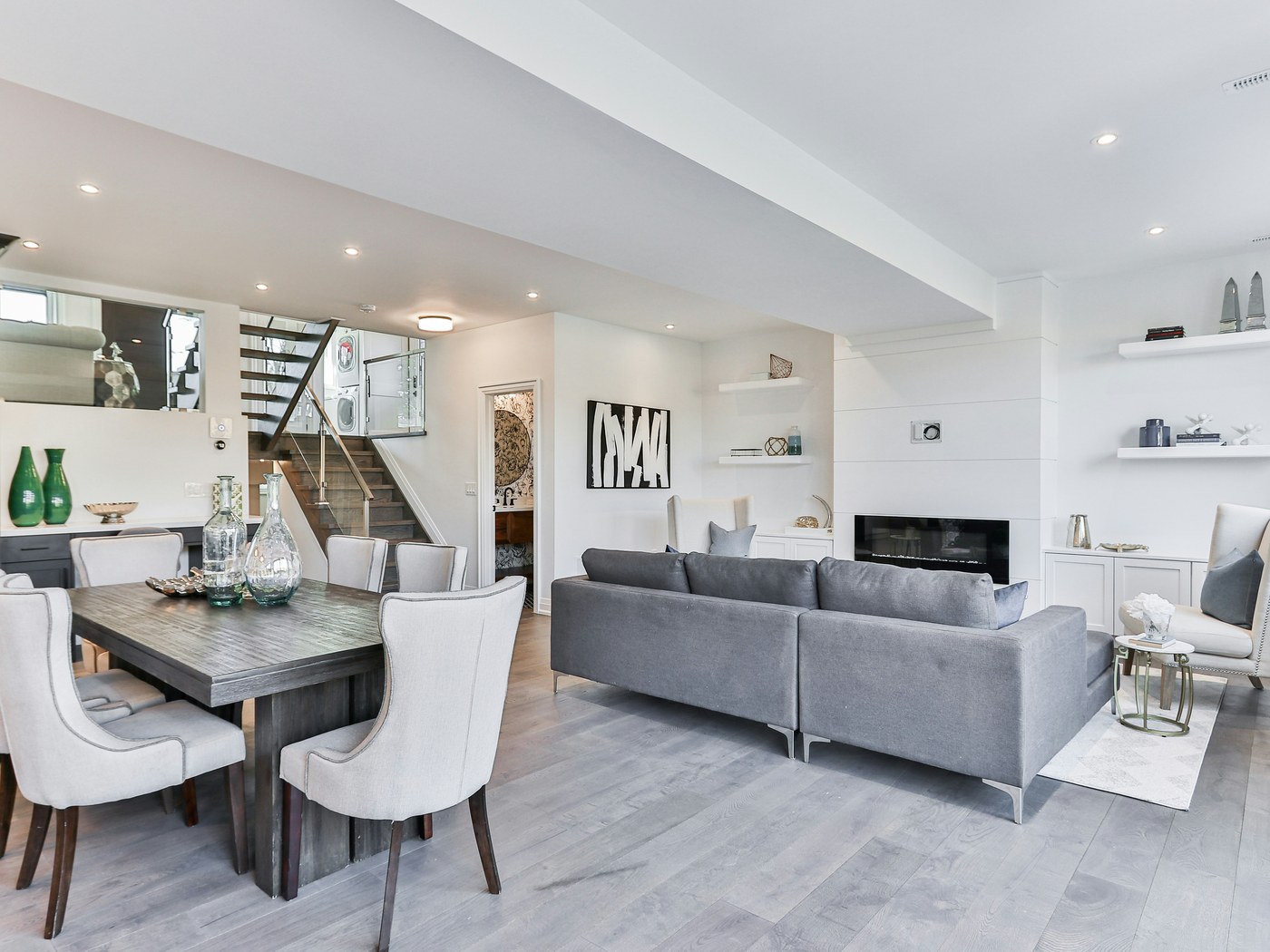 Modern living room decorated with minimalist style for property in Panama